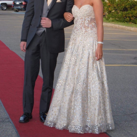 Prom dress tony bowls - Picture 3 of 5